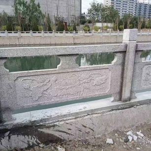 呼和浩特 芙蓉白大花桥梁、河道，石材栏杆、围栏、护栏