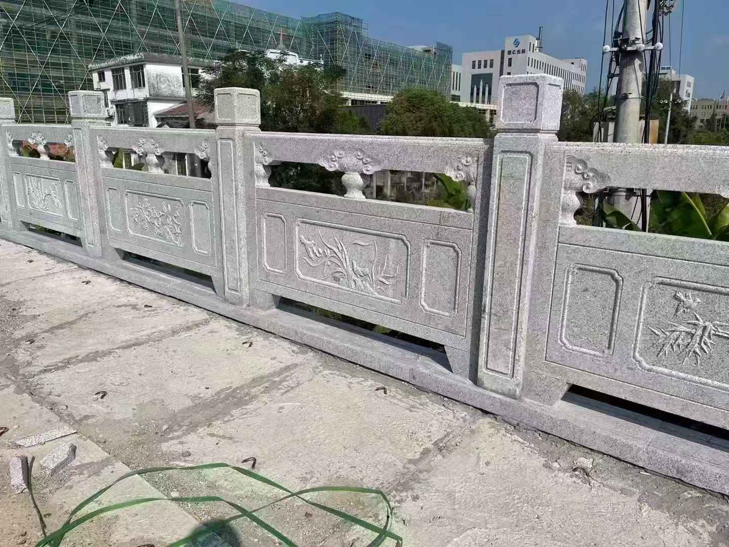 呼和浩特 芝麻白栏杆