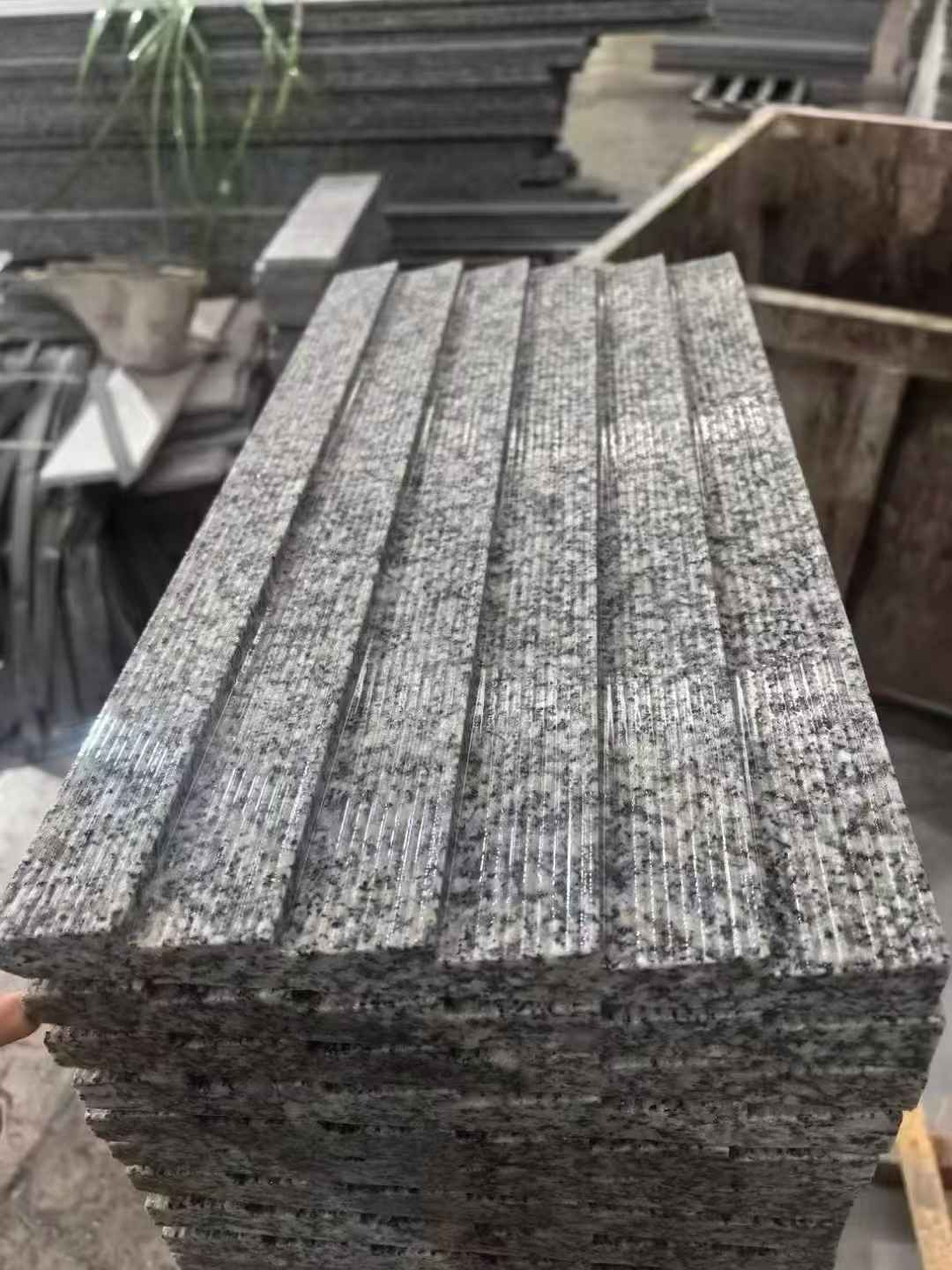 呼和浩特 狼牙石