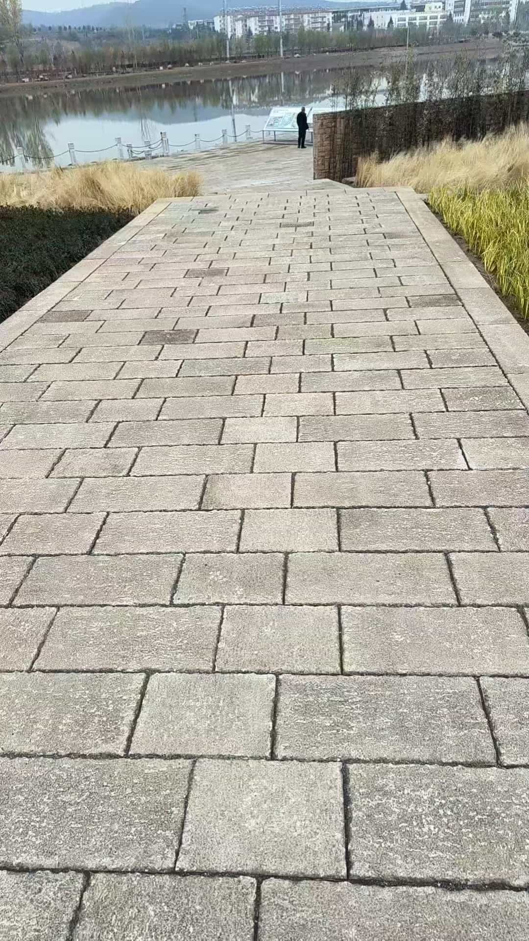 呼和浩特仿古石铺装效果