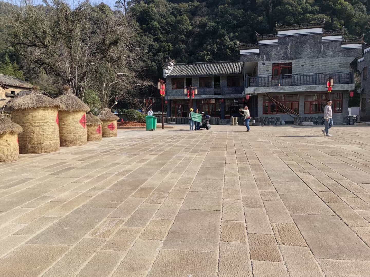 呼和浩特仿古石铺装效果