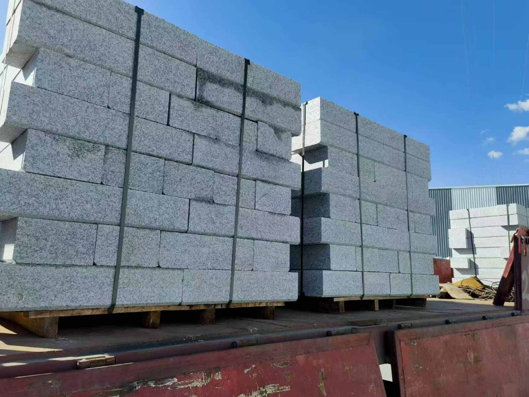 呼和浩特 路沿石装车出货