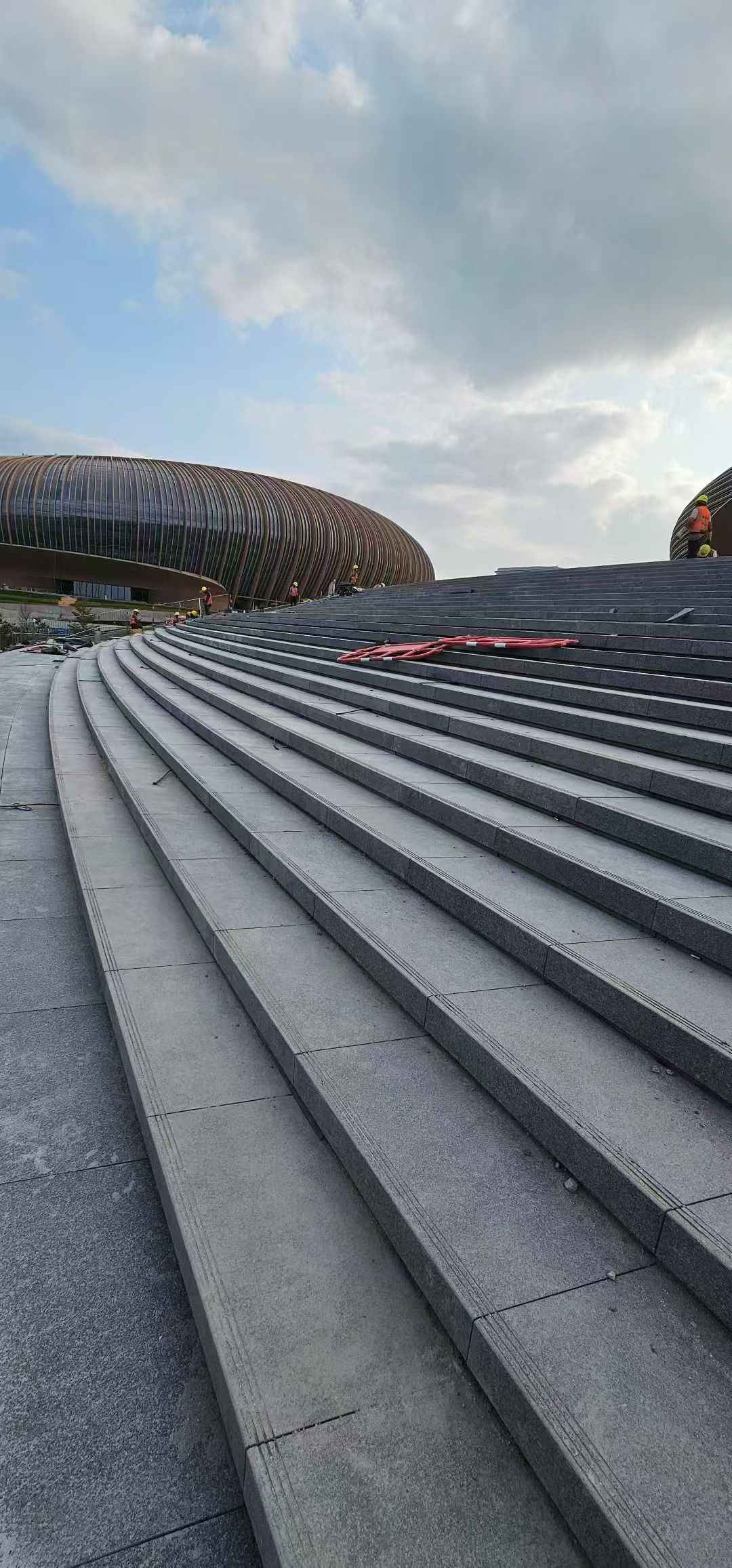 呼和浩特 弧形整石台阶铺装效果图
