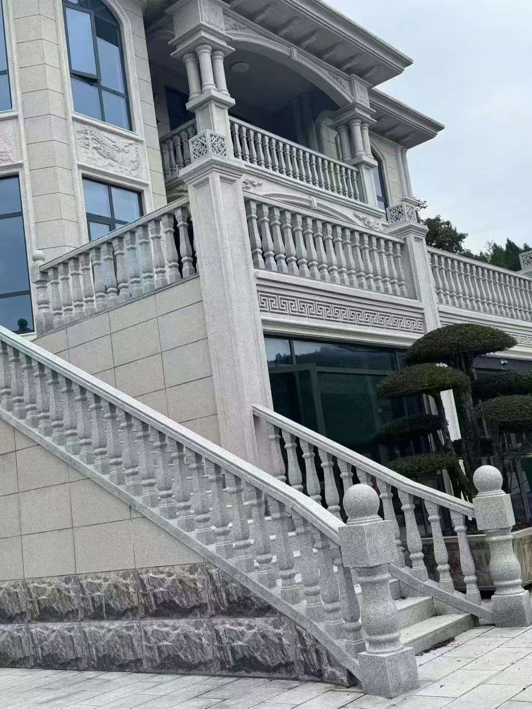 呼和浩特 芝麻白别墅，栏杆