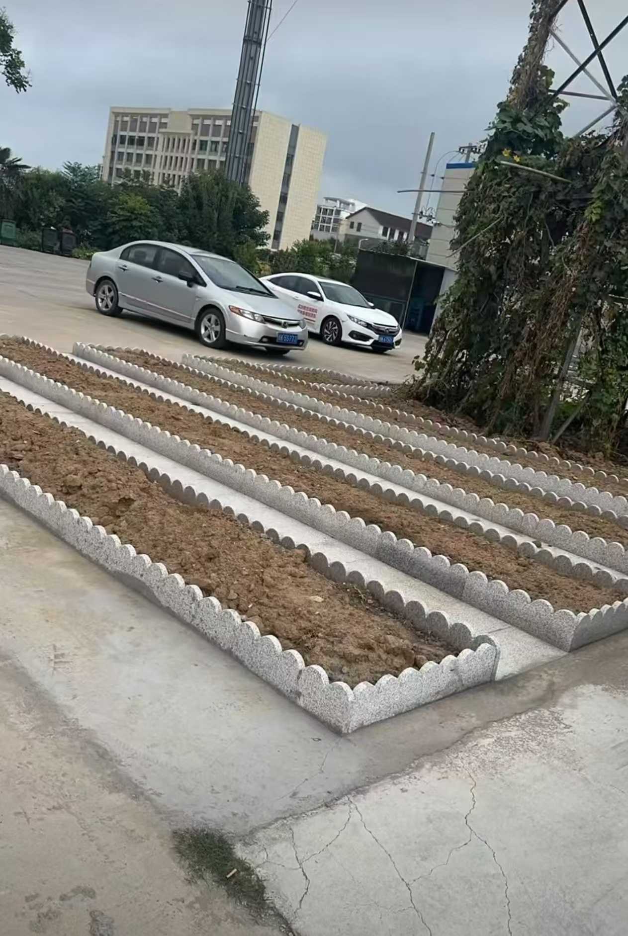 呼和浩特 花边石、花围石、花园石安装效果