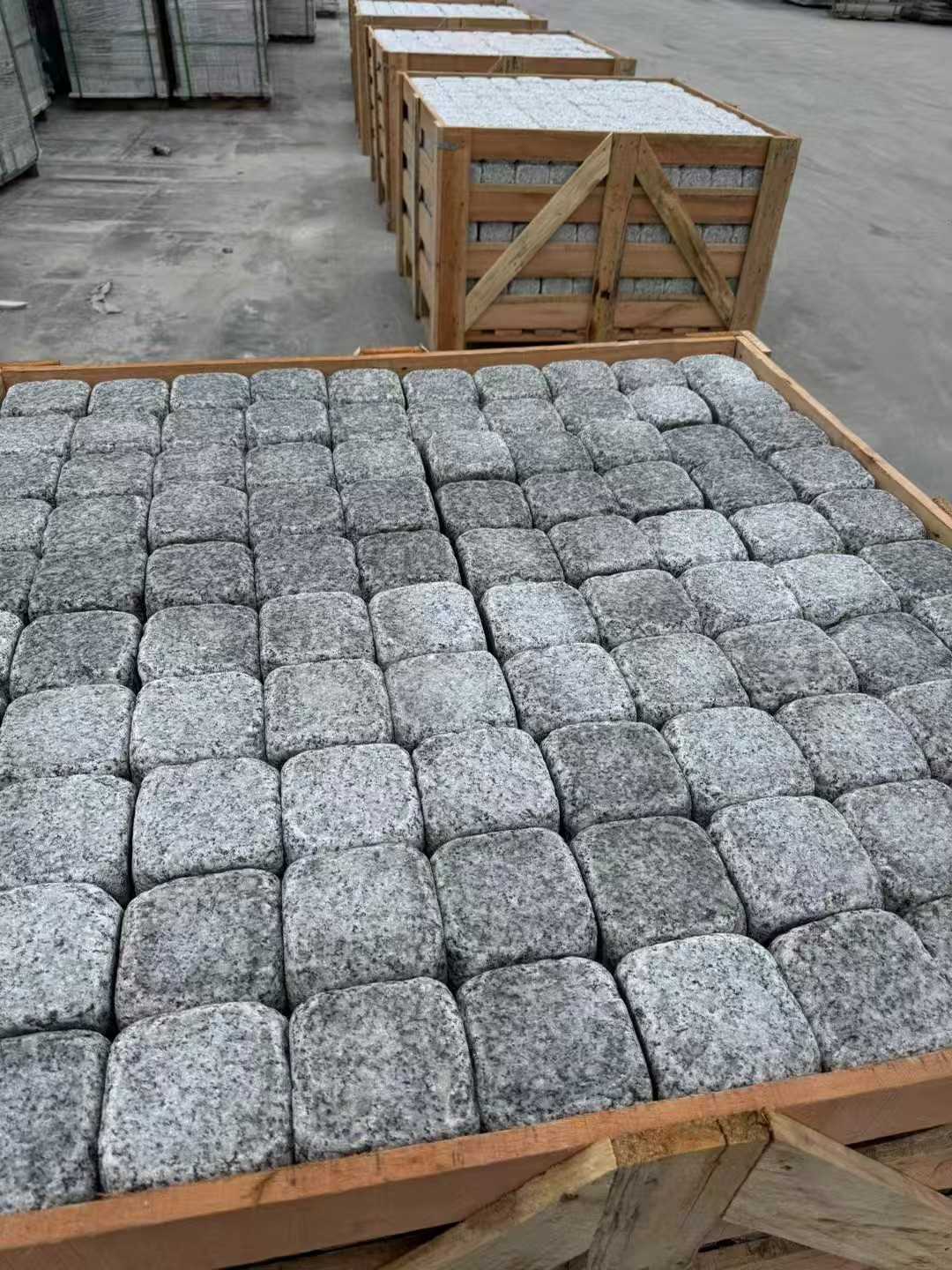 呼和浩特 园林景观滚石